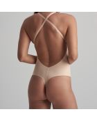 Beiger Tanga-Body mit tiefem Rückenausschnitt