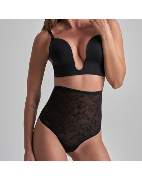 Schwarzer Tanga mit Spitzenkontrolle und hoher Taille