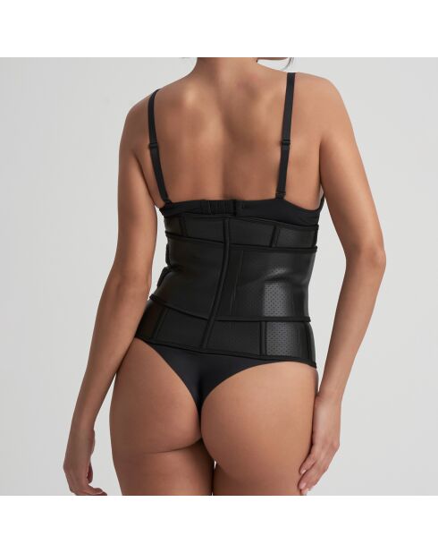 Zwarte tailleriem met hoge taille