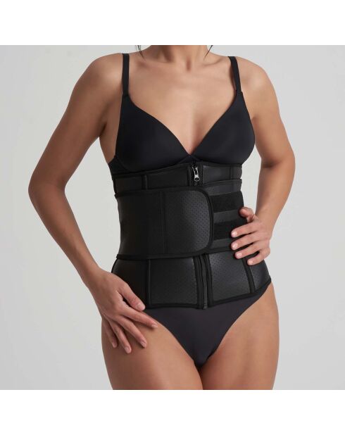 Zwarte tailleriem met hoge taille