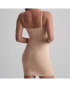 Onzichtbare beige onderjurk