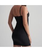 Zwarte onzichtbare onderjurk