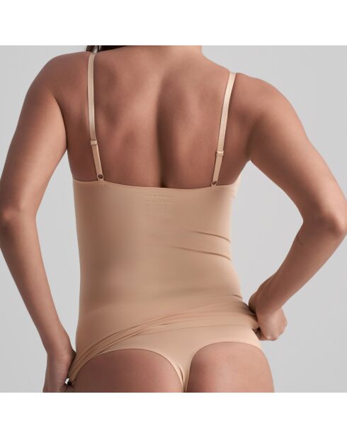 Beige onzichtbare tanktop