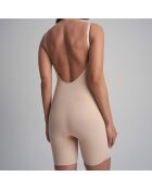Body esculpido en Deep V beige