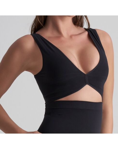 Zwarte, zacht aanvoelende omkeerbare bh