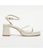 Sandales en Cuir verni Gio écrues - Talon 6 cm