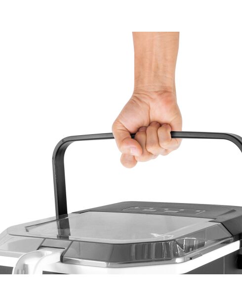 Machine à glacon cubeo noire