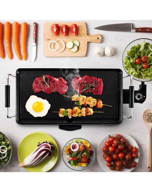 Plancha électrique avec revetement anti-adhesif k-pan noire