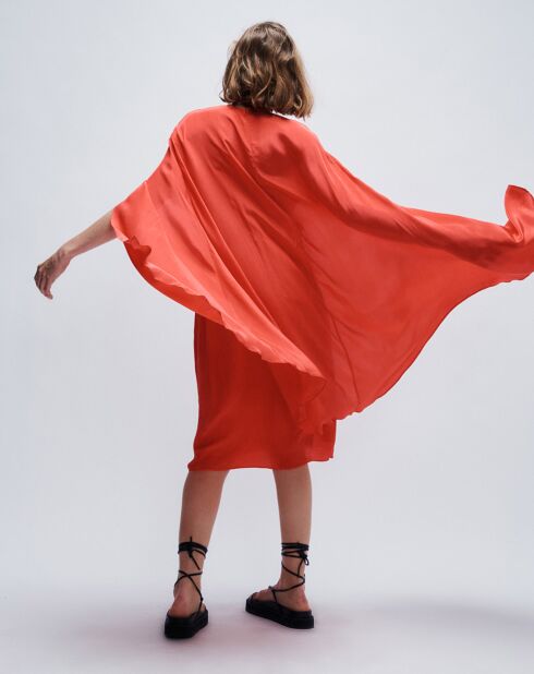 Kurzes Cape-Kleid Sorella in Korallenrot