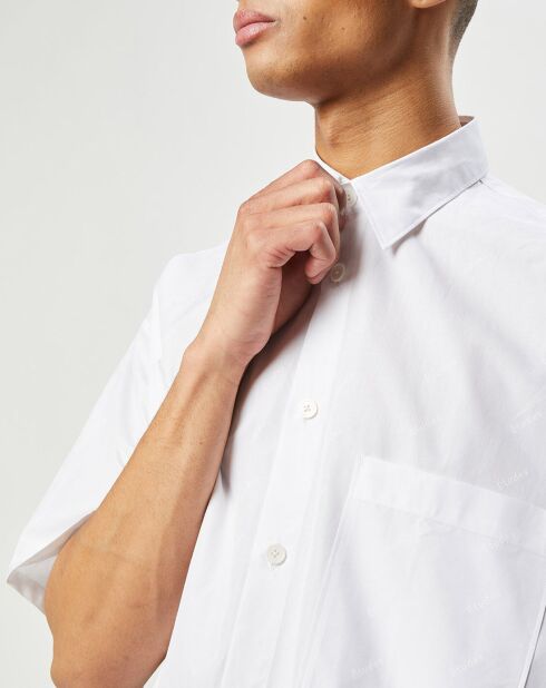 Weißes Hemd mit Illusions-Monogramm