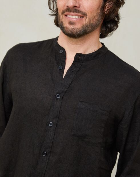 Camisa negra de San Valentín