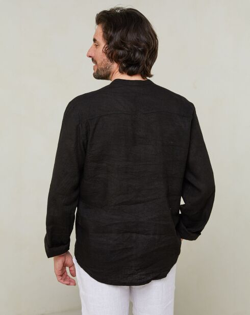 Camisa negra de San Valentín