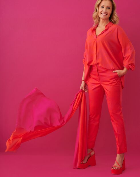 Oranje broek van Juli