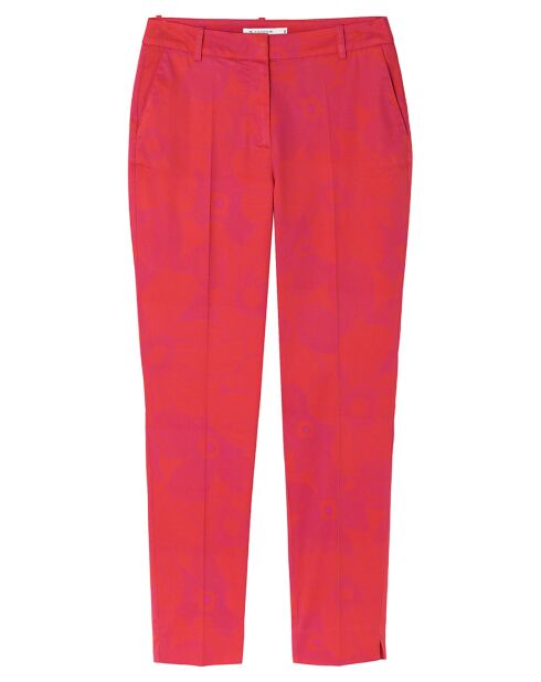 Oranje broek van Juli