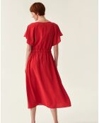 Rotes Osta Kleid