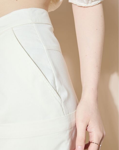 Ecrufarbener gerader Rock aus Kakao-Twill