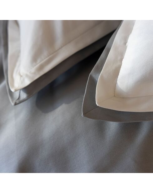 Taie d'oreiller en Satin de Coton Bryant blanc/gris