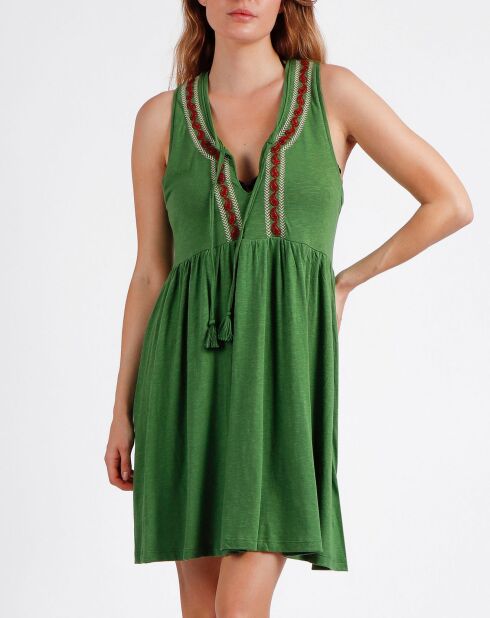Robe blanche à motif cachemire verte