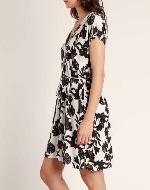 Robe à manches courtes blanche
