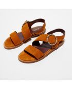 Travers Cognac-Ledersandalen aus Samt