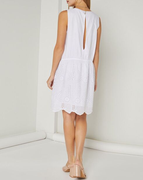 Robe Robby motifs ajourés blanche