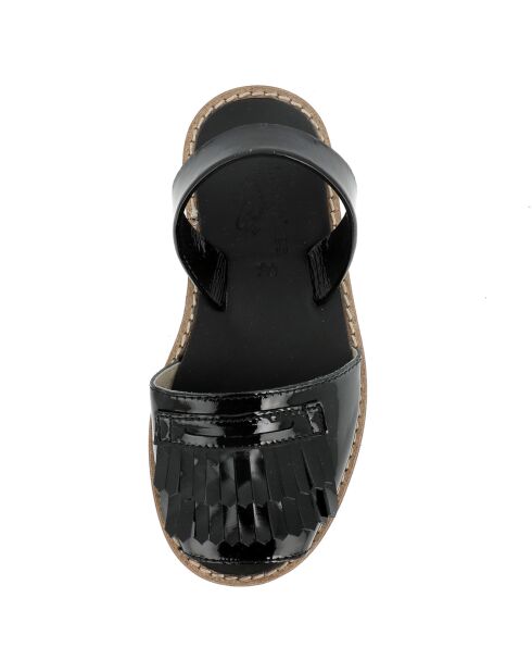 Sandalias negras de cuero universitario