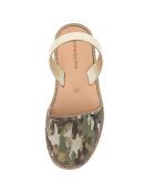 Avarcas de piel camuflada color caqui