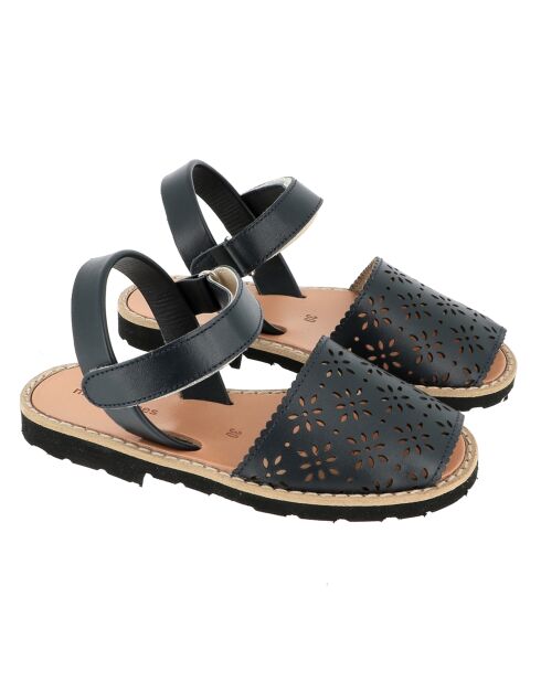 Blauwe leren sandalen