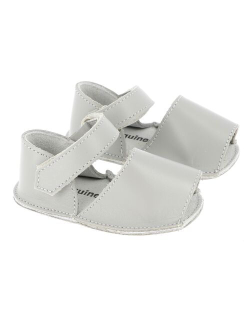 Zapatillas de piel gris