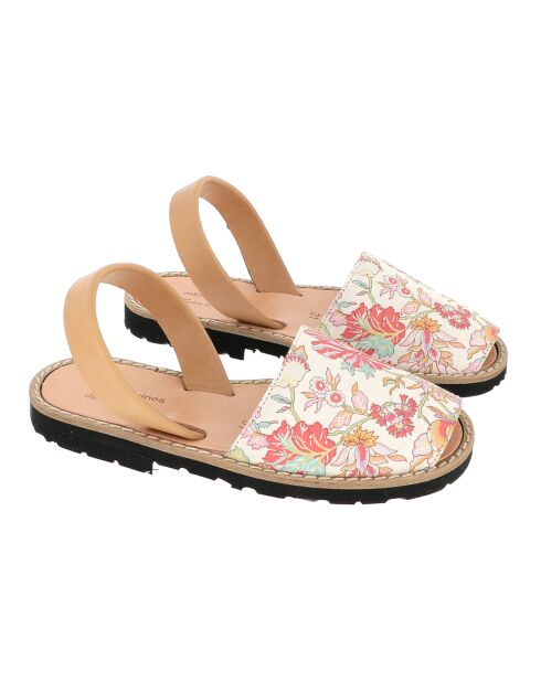 Rosafarbene Sandalen von Tartine et Chocolat