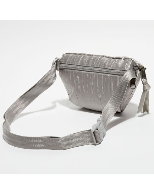 Banane Springer pleats silver - 16.5x23x8.5 cm