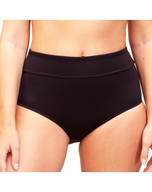 Bragas altas en la parte inferior del traje de baño menstrual