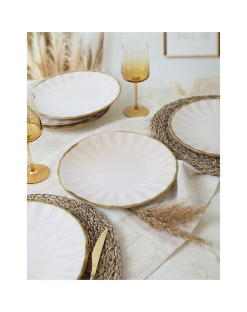 6 Assiettes plates blanches - D.27 cm