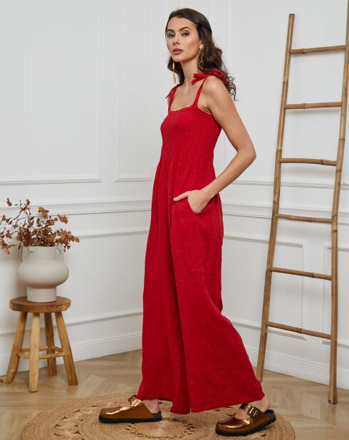 Rode jumpsuit van 100% linnen Naomi