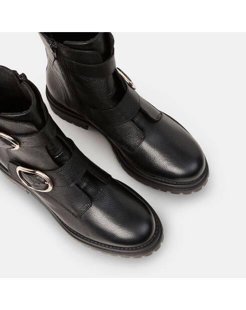 Boots en Cuir avec boucles noires