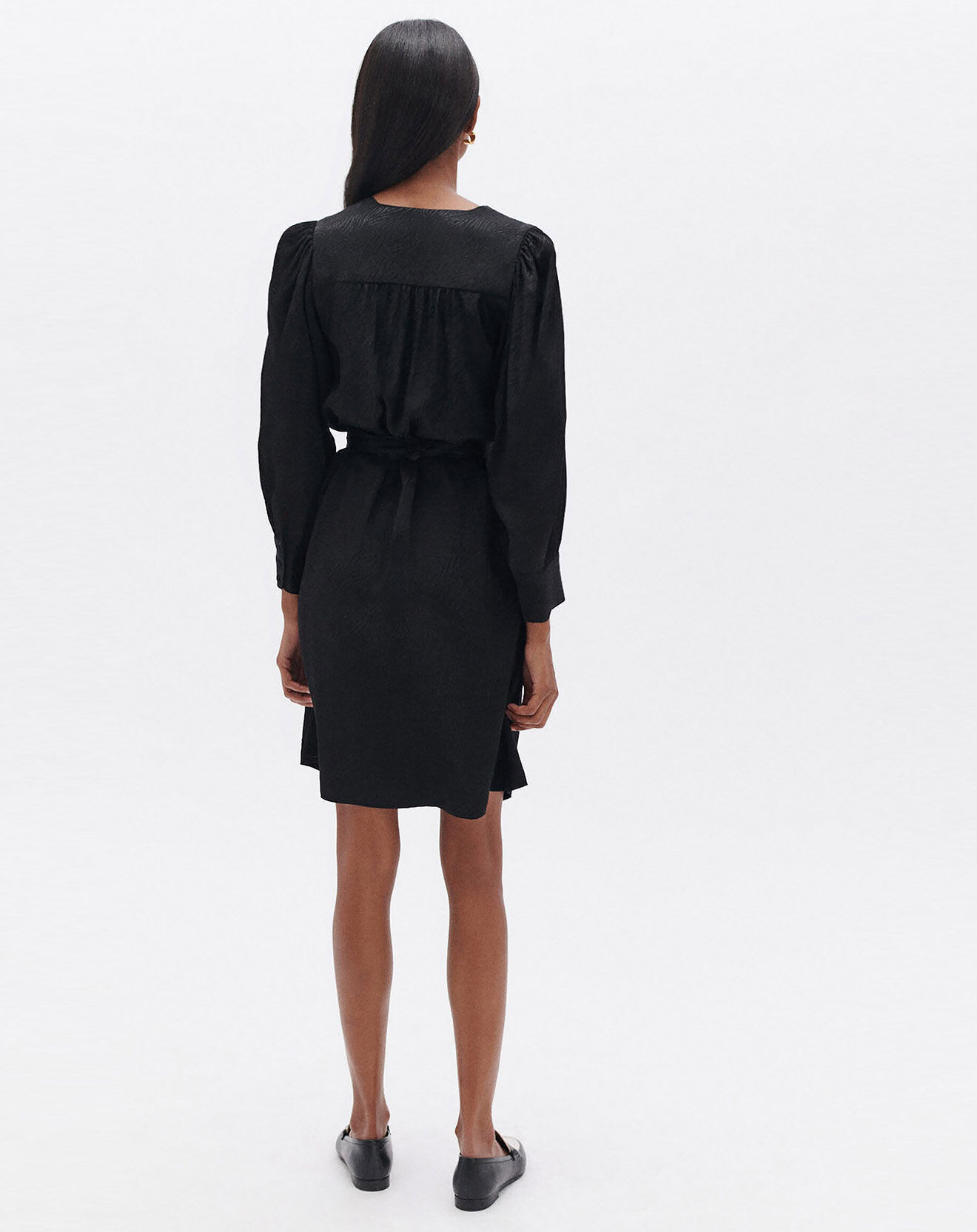 Robe noire caroll soldes hotsell