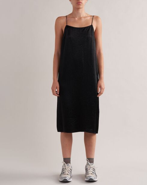 Robe Hyeres black beauty