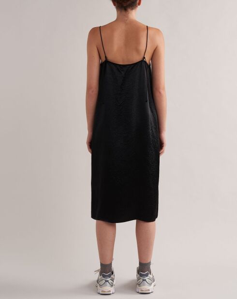 Robe Hyeres black beauty
