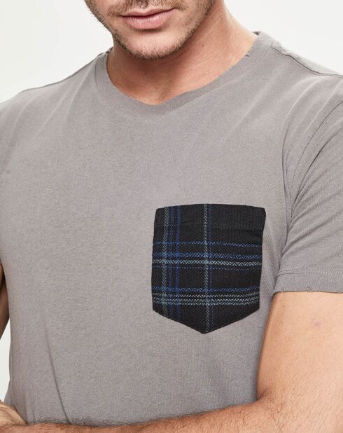 Graues kariertes T-Shirt mit Tasche
