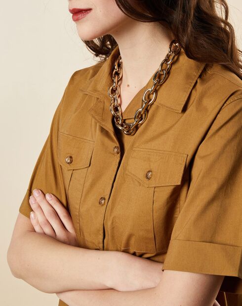 Camelkleurig overhemd van kersenrood katoen met korte mouwen