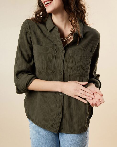 Chakifarbenes Baumwollhemd mit Mullmuster