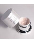 Regenerierende Nachtbehandlung mit ultrareicher Hyaluronsäure und Sheabutter, 50 ml