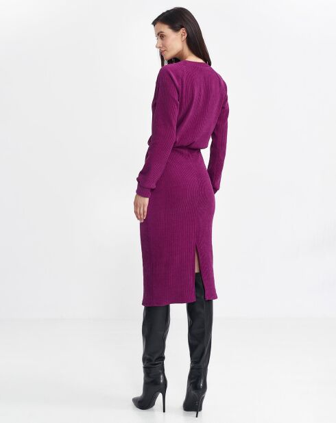 Paarse robijnrode jurk