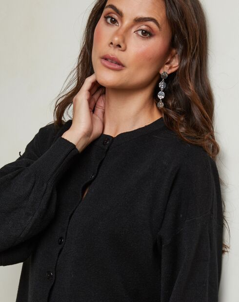 Hatvan schwarze Weste