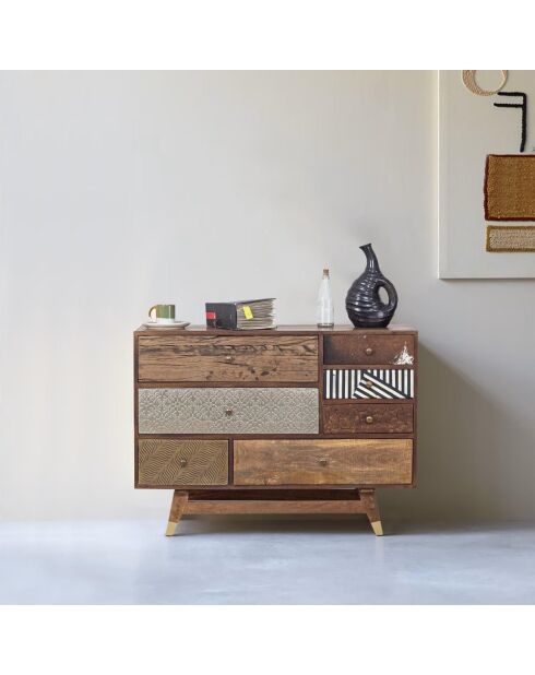 Kommode aus mehreren Materialien, geschnitztes Rindsleder, Mangoholz, Terranova