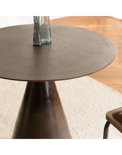 JONAS - Runder Tisch 80 cm aus Aluminium in Messingfarbe mit konischem Fuß