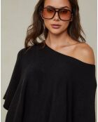 Letavertes schwarzer Pullover