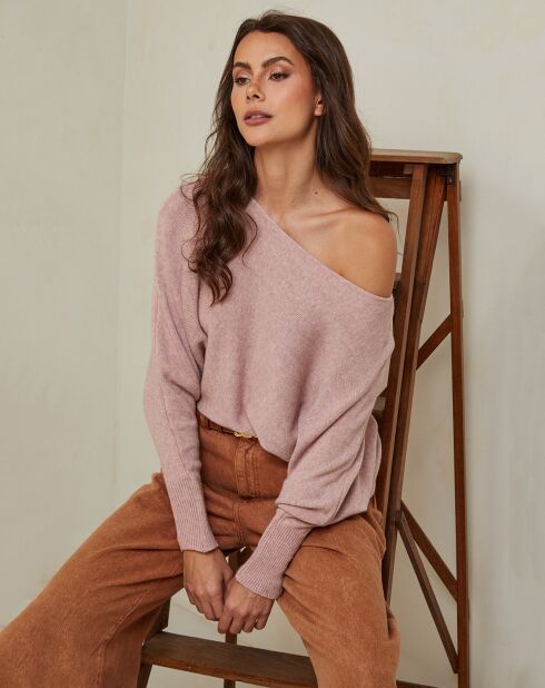 Hellrosafarbener Hajos-Pullover