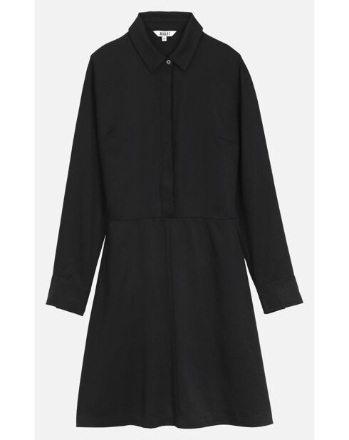 Robe cintrée noire