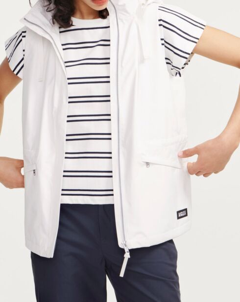 Veste fine sans manches lait